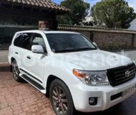TOYOTA LAND CRUISER 200