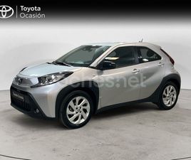 TOYOTA AYGO X TOYOTA AYGO X CROSS 1.0 VVTI PLAY
