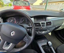 RENAULT LAGUNA ESTATE VD RENAULT LAGUNA BREACK