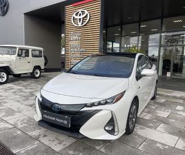 1.8 PHV EXECUTIVE + SOLAR E-CVT