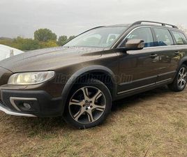 VOLVO XC70 2.4 D [D5] AWD SUMMUM GEARTRONIC