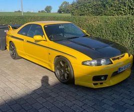 NISSAN SKYLINE R33 GTR