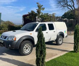 NISSAN NAVARA 4X4