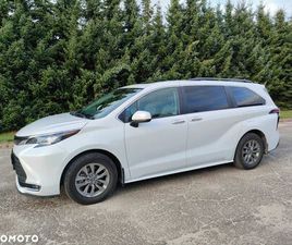 TOYOTA SIENNA