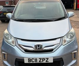 HONDA FREED 2011 - 1.5 HYBIRD 7 SEATER PREMIUM
