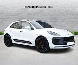 PORSCHE MACAN BLACK / BORDEAUX RED TWO-TONE