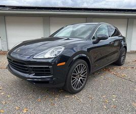 2022 PORSCHE CAYENNE