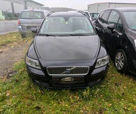 VOLVO V50 VOLVO V50 2.0D MOMENTUM ALUFELGEN KLIMAAUTOMATIK