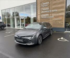 TOYOTA COROLLA 1,8 AT STYLE TS