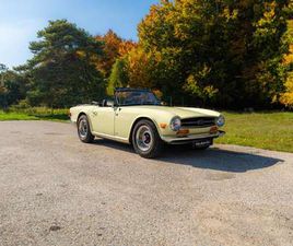 TRIUMPH TR6