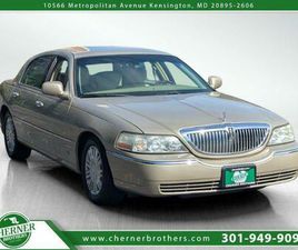USED 2011 LINCOLN TOWN CAR SIGNATURE