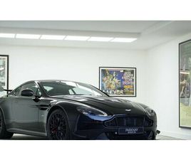 ASTON MARTIN VANTAGE AMR 2018 ASTON MARTIN VANTAGE V12 AMR MANUAL - 7 SPEED A VENDRE