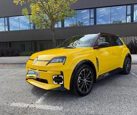 RENAULT R5 RENAULT - 5 E-TECH