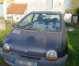 RENAULT TWINGO VENDS TWINGO ANCIENNE MAIS TRÈS FONCTIONNELLE