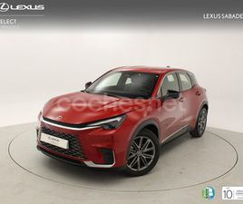 LEXUS LBX 1.5 HEV ELEGANT