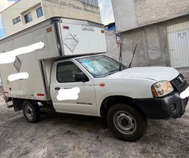 NISSAN ESTACAS NISSAN NP300 2.4 ESTACAS DH MT