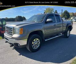 GMC SIERRA 2500 EXTENDED CAB 2013 GMC SIERRA 2500 HD EXTENDED CAB - FINANCING AVAILABLE!