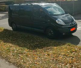 CAMPERVAN RENAULT TRAFIC PASSENGER BLACK EDITION