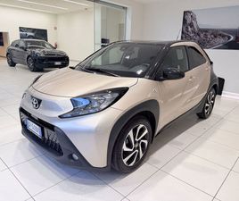 TOYOTA AYGO X TOYOTA AYGO X 1.0 VVT-I 72 CV 5 PORTE LIMITED AIR DEL 2023 USATA A LATINA