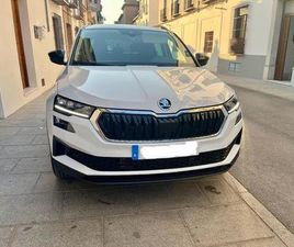 SKODA - KAROQ