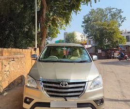 TOYOTA INNOVA