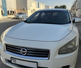 NISSAN MAXIMA