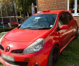 VOITURE RENAULT SPORT