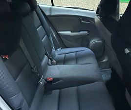 VOITURE HONDA INSIGHT