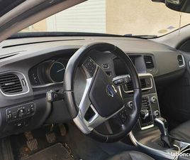 VOLVO V60 D2 VENDS VOVO V60