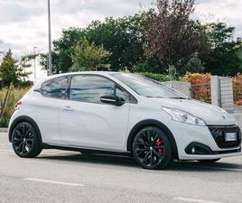 PEUGEOT 208 GTI PEUGEOT 208 GTI BY PEUGEOT SPORT (BY PS)