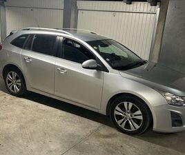CHEVROLET CRUZE TRÈS BELLE CHEVROLET EN TRÈS BONNE ÉTAT