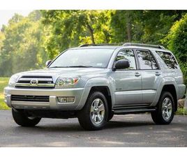 USED 2005 TOYOTA 4RUNNER SR5 V8