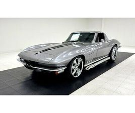 1965 CHEVROLET CORVETTE