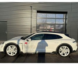 PORSCHE TAYCAN TURBO CROSS TURISMO