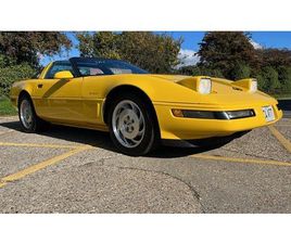 1995 CHEVROLET CORVETTE JAUNE AUTOMATIQUE, 5 VITESSES CON...