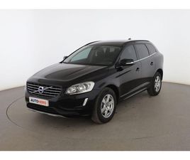 VOLVO XC60 D4 2.4 D4 MOMENTUM AWD