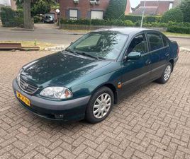 TOYOTA AVENSIS TOYOTA AVENSIS - 2.0-16V LINEA SOL AIRCO