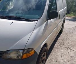 TOYOTA HIACE 2001