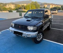 MITSUBISHI PAJERO PAJERO 2.5