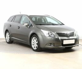 2.0 D-4D,2012,NAVIGACE,XENONY,TEMPOMAT