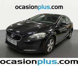 VOLVO V40 D3 MOMENTUM (150 CV)