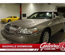 2003 LINCOLN TOWN CAR FOR SALE