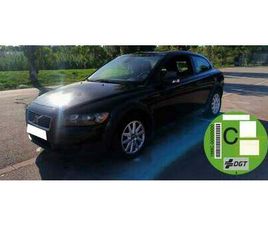 VOLVO C30 2.0 MOMENTUM