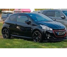 PEUGEOT 208 THP 208 GTI BY PEUGEOT SPORT GTI BY PEUG...