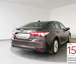 TOYOTA - CAMRY 2.5 220H ADVANCE