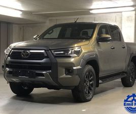TOYOTA HILUX DOUBLE CABINE INVINCIBLE 2.8 DOUBLE CAB AT