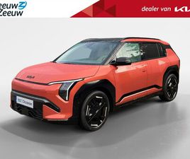KIA EV3 GT-LINE 81.4 KWH DEMONSTRATIEAUTO | GT | NAVIGATIE | BLACK AND ORANGE | UNIEK |