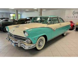 1955 FORD FAIRLANE A VENDRE