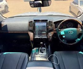 TOYOTA LAND CRUISER V8 - 2012