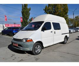 TOYOTA HIACE AN. 2000